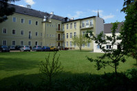 škola - školní dvůr –